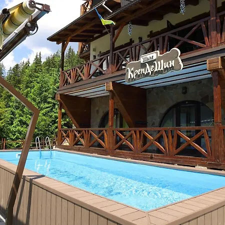 Crepdechine Hotel 2*