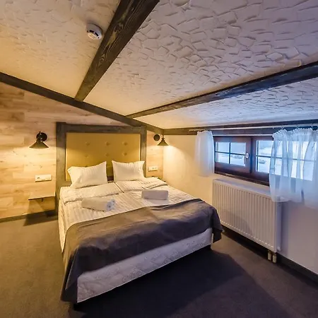 Hotel Crepdechine 2*