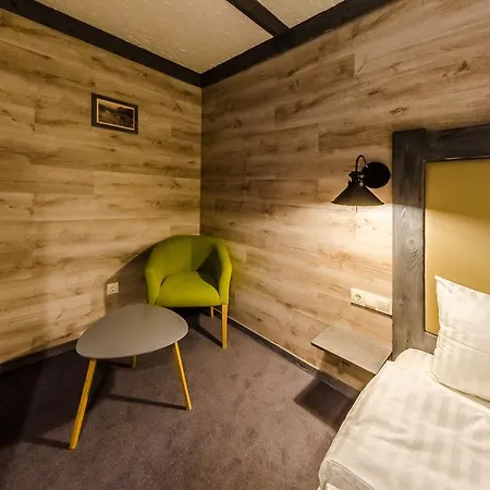 Crepdechine Hotel 2*