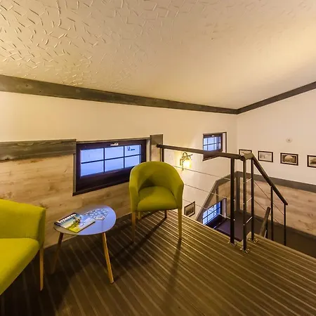 Crepdechine Hotel 2*